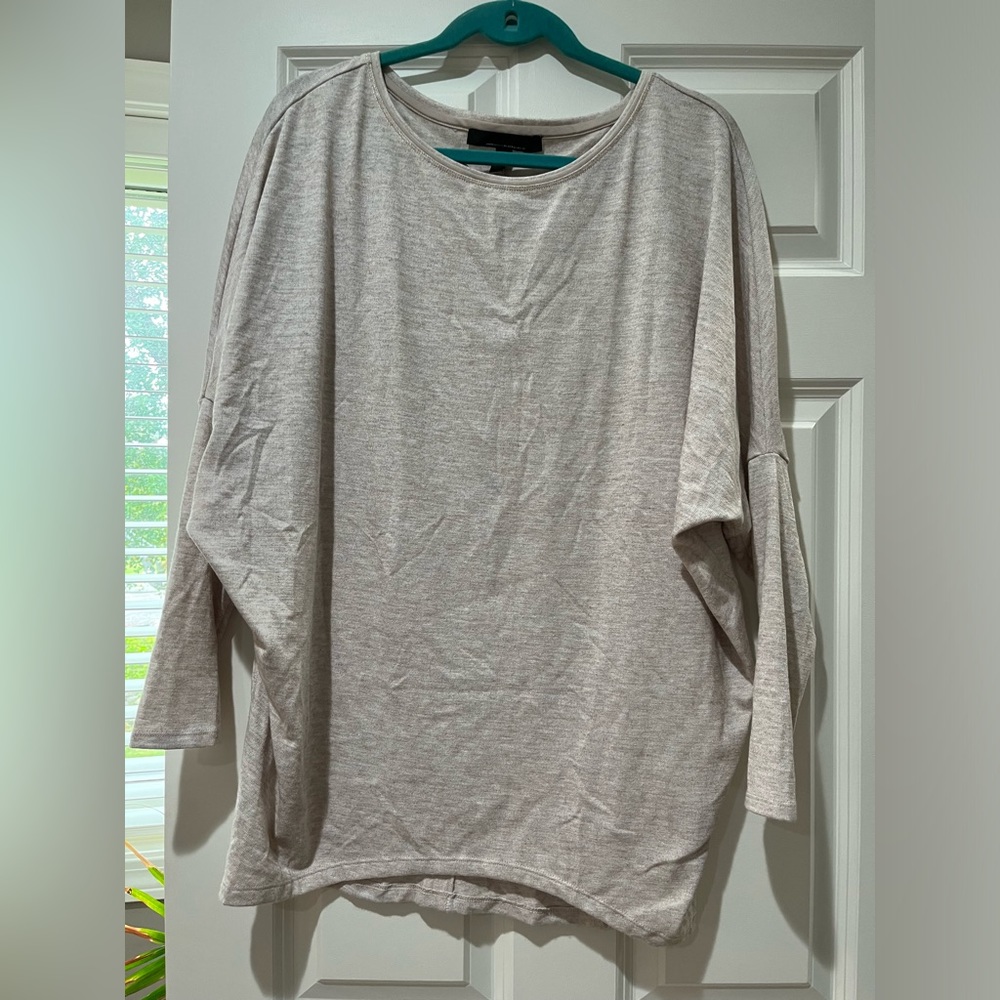 WhiteHouseBlackMarket pullover sweater
